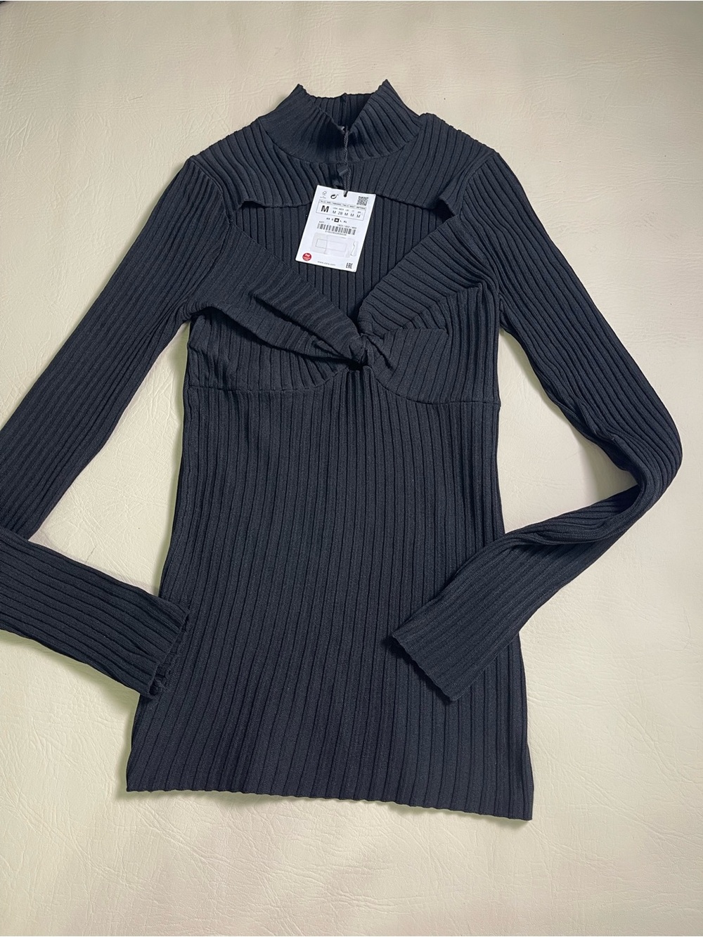 Zara Black Ribbed Twist-Front Long Sleeve Top